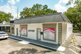 315-325 S Parsons Ave, Brandon, FL for sale Primary Photo- Image 1 of 1