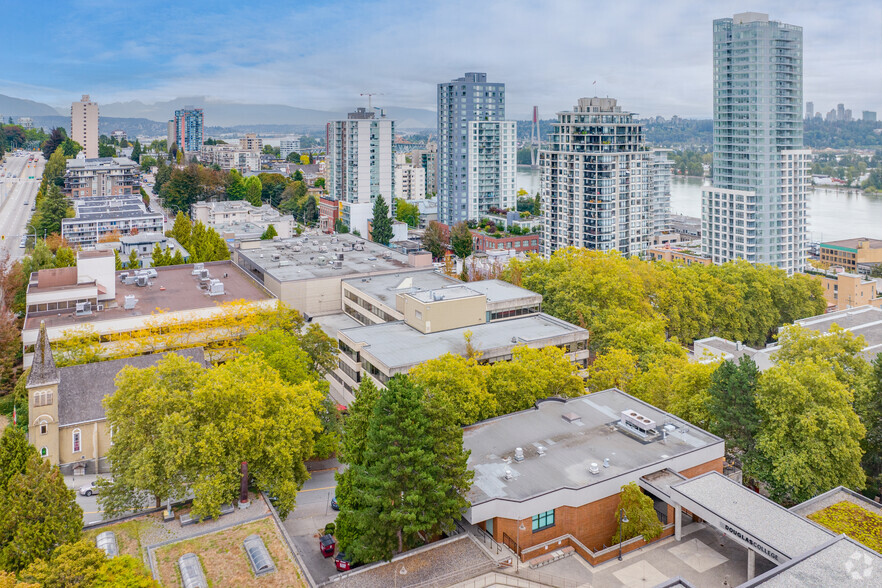 625 Agnes St, New Westminster, BC for rent - Aerial - Image 2 of 8