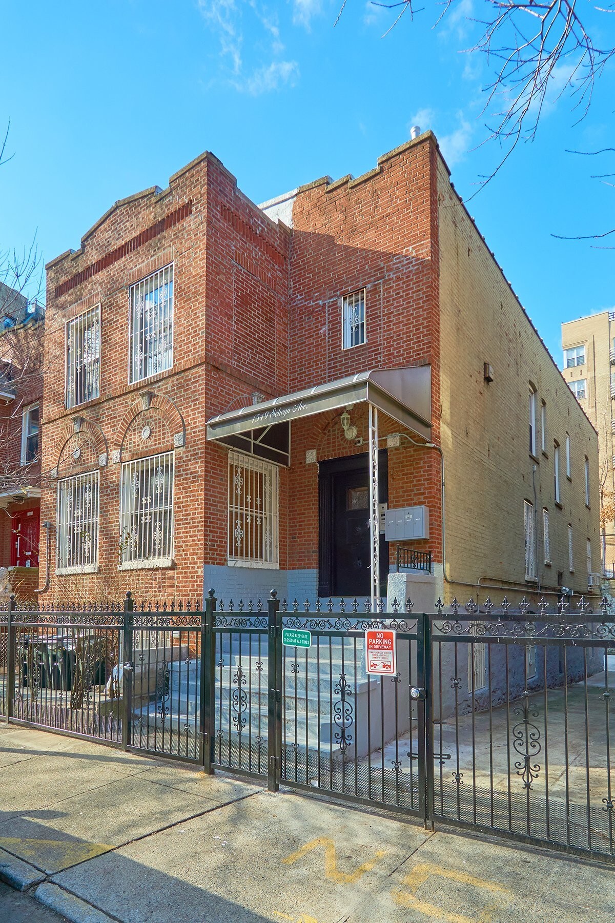 1549 Selwyn Ave, Bronx, NY for sale Building Photo- Image 1 of 1