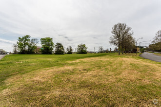 Cantrell Rd, Little Rock, AR for sale Primary Photo- Image 1 of 1