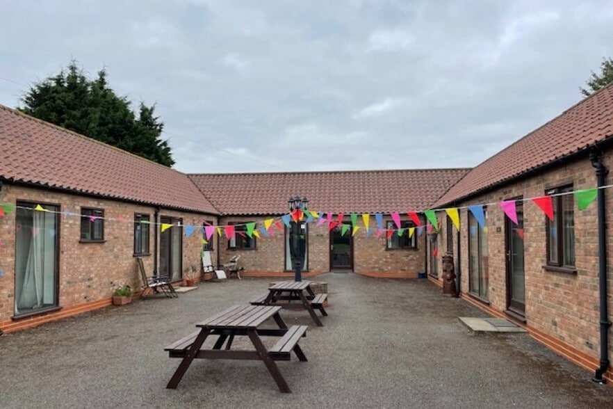 Cross Ln, North Kelsey for sale - Building Photo - Image 2 of 9