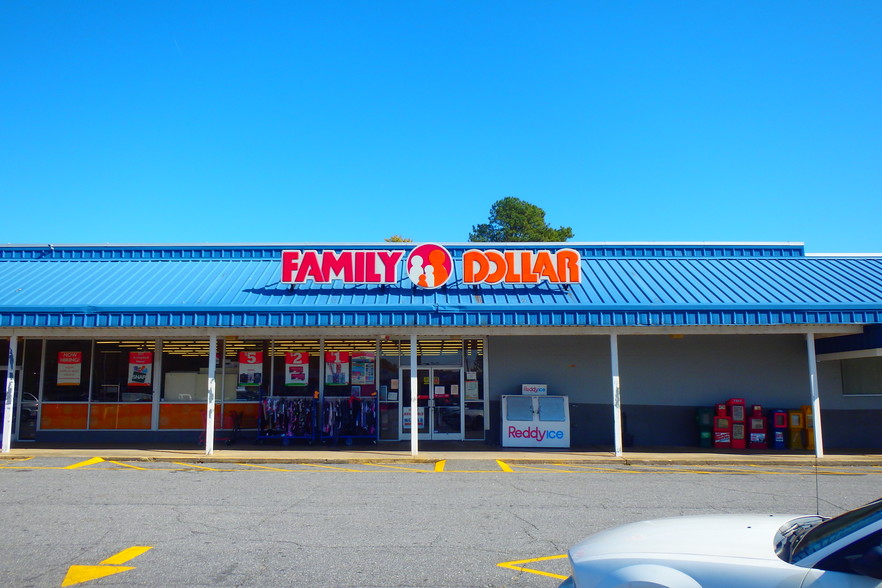 2667 E Main St, Lincolnton, NC for sale - Building Photo - Image 1 of 1