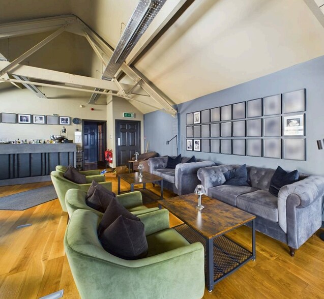 1 College Ave, Wigan for sale - Interior Photo - Image 2 of 3