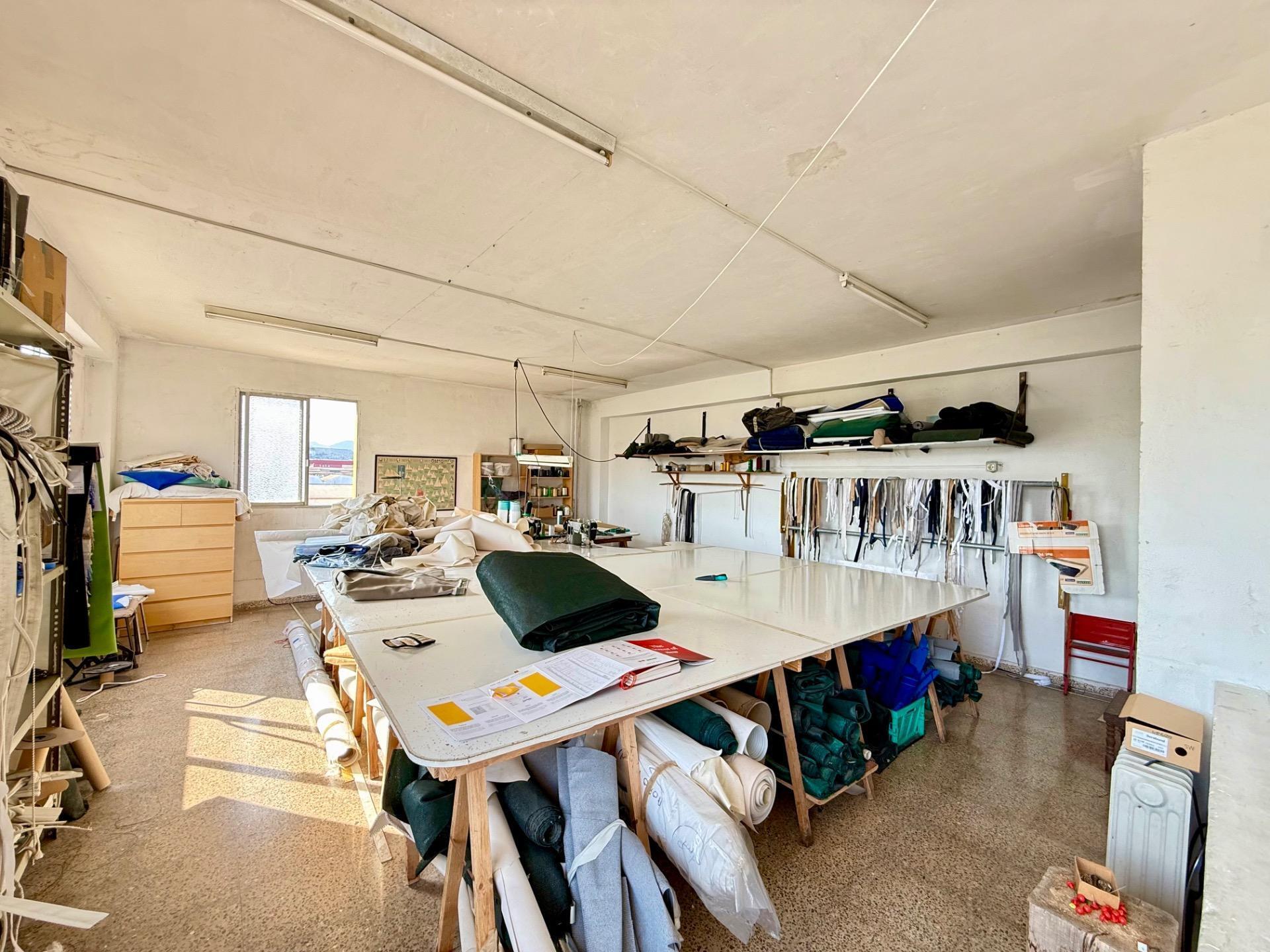 Industrial in Palma, Islas Baleares to rent Interior Photo- Image 1 of 13