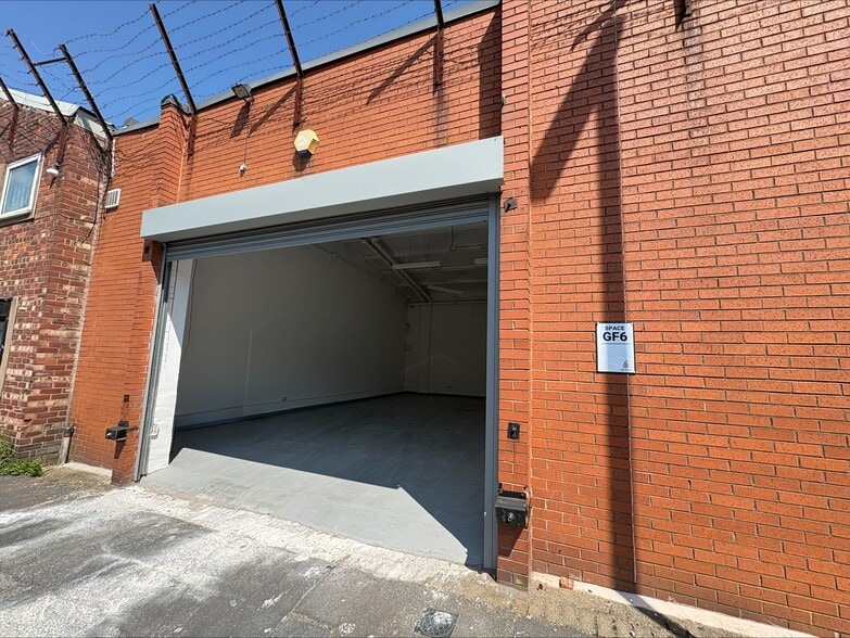 2-12 Carnarvon St, Manchester to rent - Building Photo - Image 1 of 6