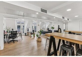 More details for 20 Rue Saint-Georges, Paris - Office to Rent