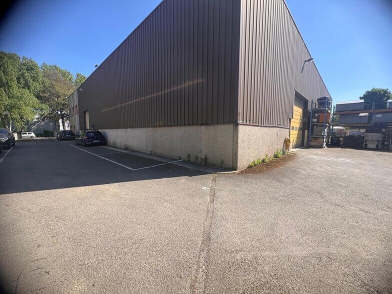 Light Industrial in Achères for sale - Building Photo - Image 3 of 8