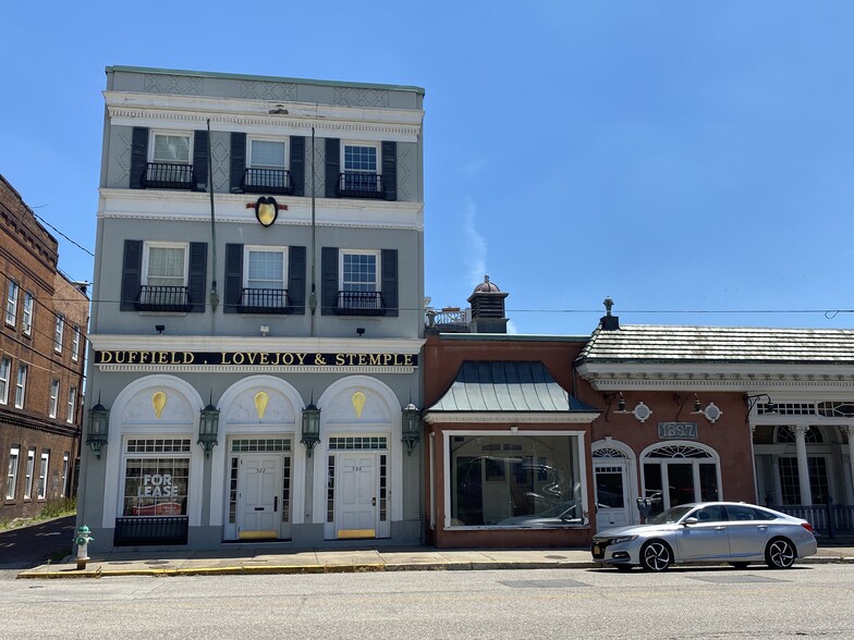 522 9th St, Huntington, WV for sale - Building Photo - Image 1 of 1