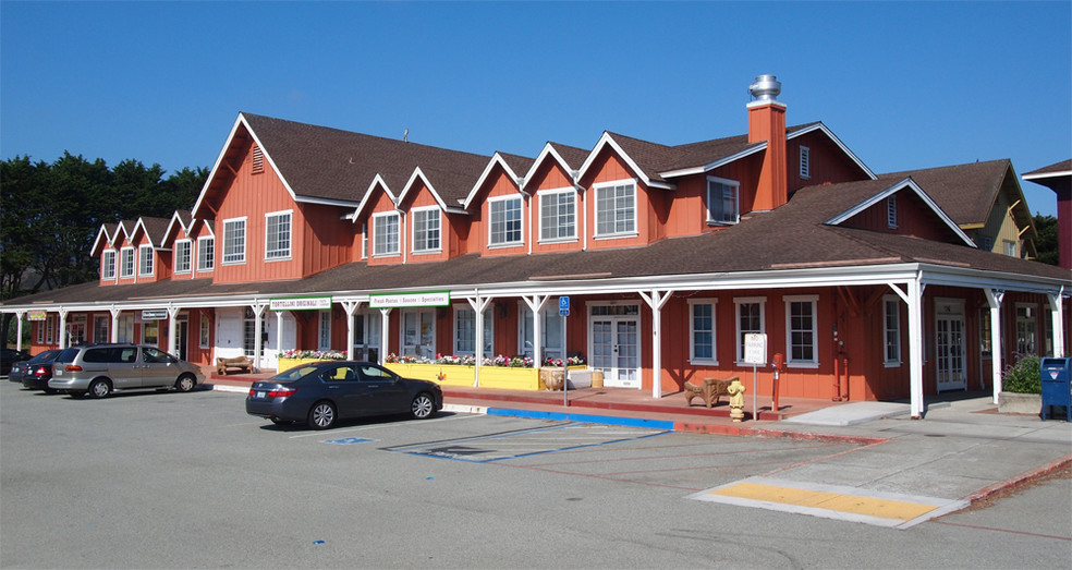 225 Cabrillo Hwy S, Half Moon Bay, CA for rent - Building Photo - Image 1 of 6