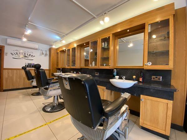 92 Queen Victoria St, Tredegar to rent - Building Photo - Image 2 of 15