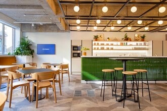 132-140 Goswell Rd, London to rent Interior Photo- Image 1 of 1