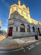 2 Northgate, Dewsbury to rent Building Photo- Image 1 of 5