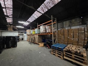 Evelyn Dr, Leicester to rent Interior Photo- Image 2 of 5