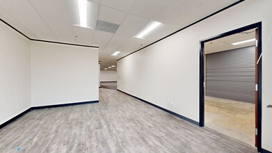 2020 Rutland Dr, Austin, TX to rent Matterport 3D Scan- Image 1 of 7