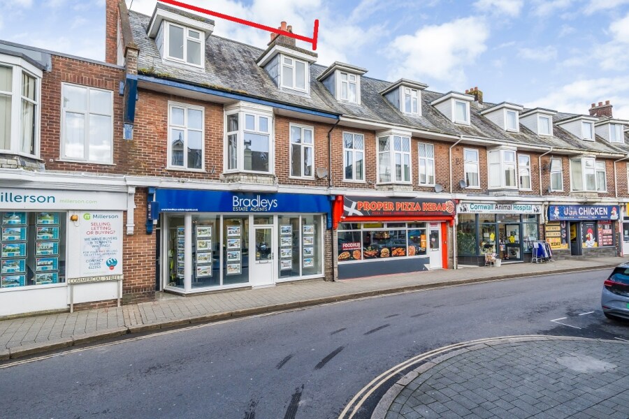31 Commercial St, Camborne for sale Primary Photo- Image 1 of 1