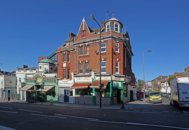 More details for 64 Battersea Rise, London - Retail for Sale