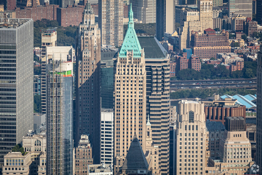 40 Wall St, New York, NY for rent - Building Photo - Image 1 of 11