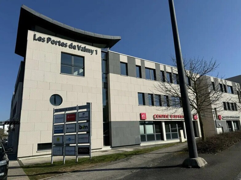 Office in Dijon for sale - Building Photo - Image 2 of 10