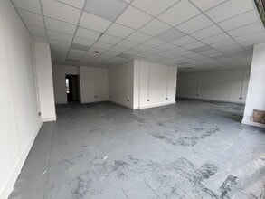 6-8 Pontygwindy Rd, Caerphilly to rent Interior Photo- Image 1 of 1