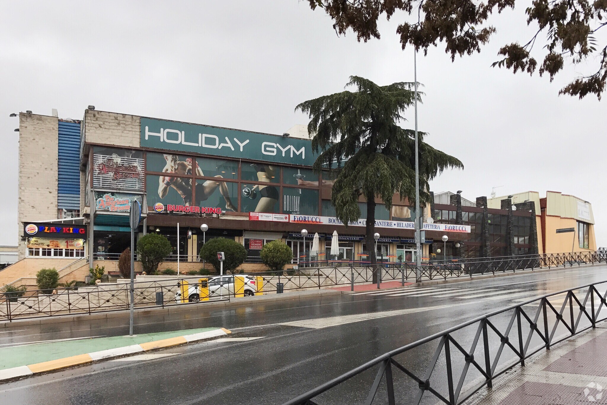 Avenida Juan Carlos i, 20, Collado Villalba, Madrid to rent Primary Photo- Image 1 of 6