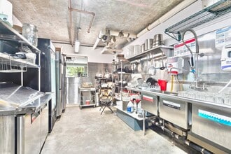 510 Flatbush Ave, Brooklyn, NY to rent Interior Photo- Image 2 of 4