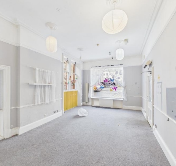 7 South St Johns Pl, Perth, PKN PH1 5XB - Unit 7 -  - Interior Photo - Image 2 of 4