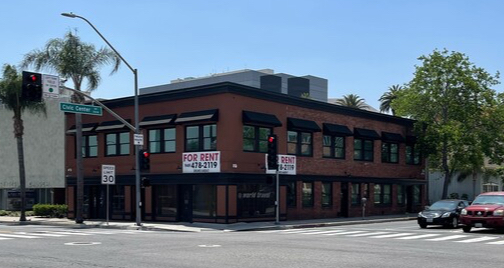 618-624 N Main St, Santa Ana, CA for rent - Building Photo - Image 1 of 9