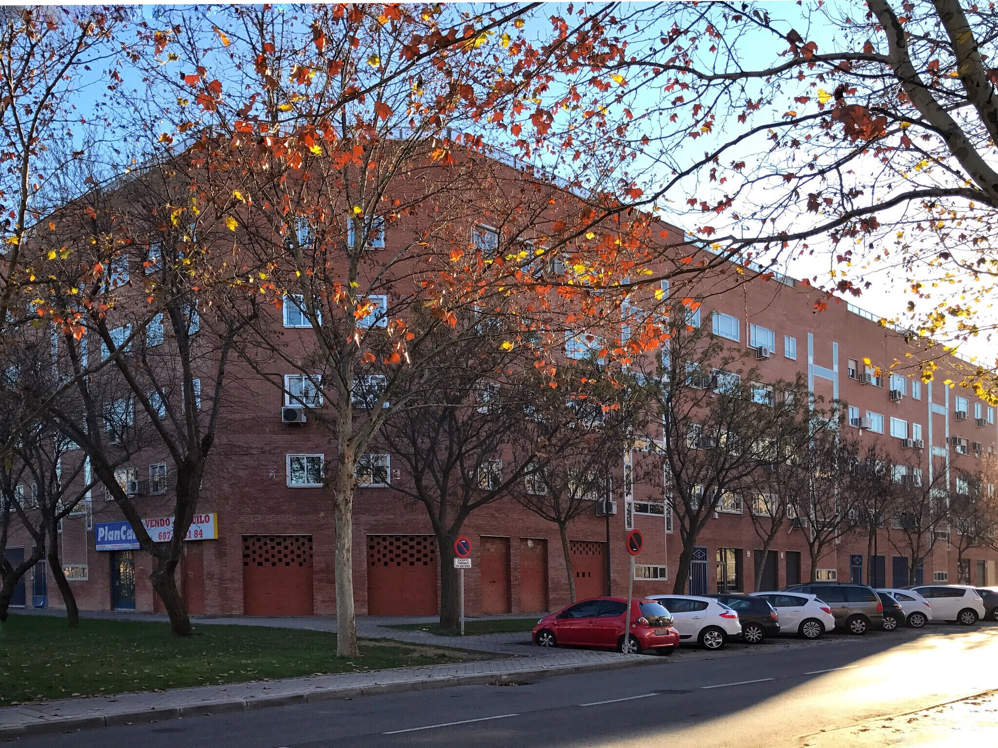 Calle Alhaquén, 8, Getafe, Madrid for sale Primary Photo- Image 1 of 3