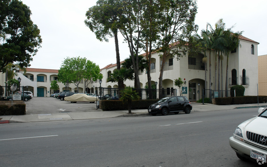 114 E Haley St, Santa Barbara, CA for rent - Building Photo - Image 1 of 5