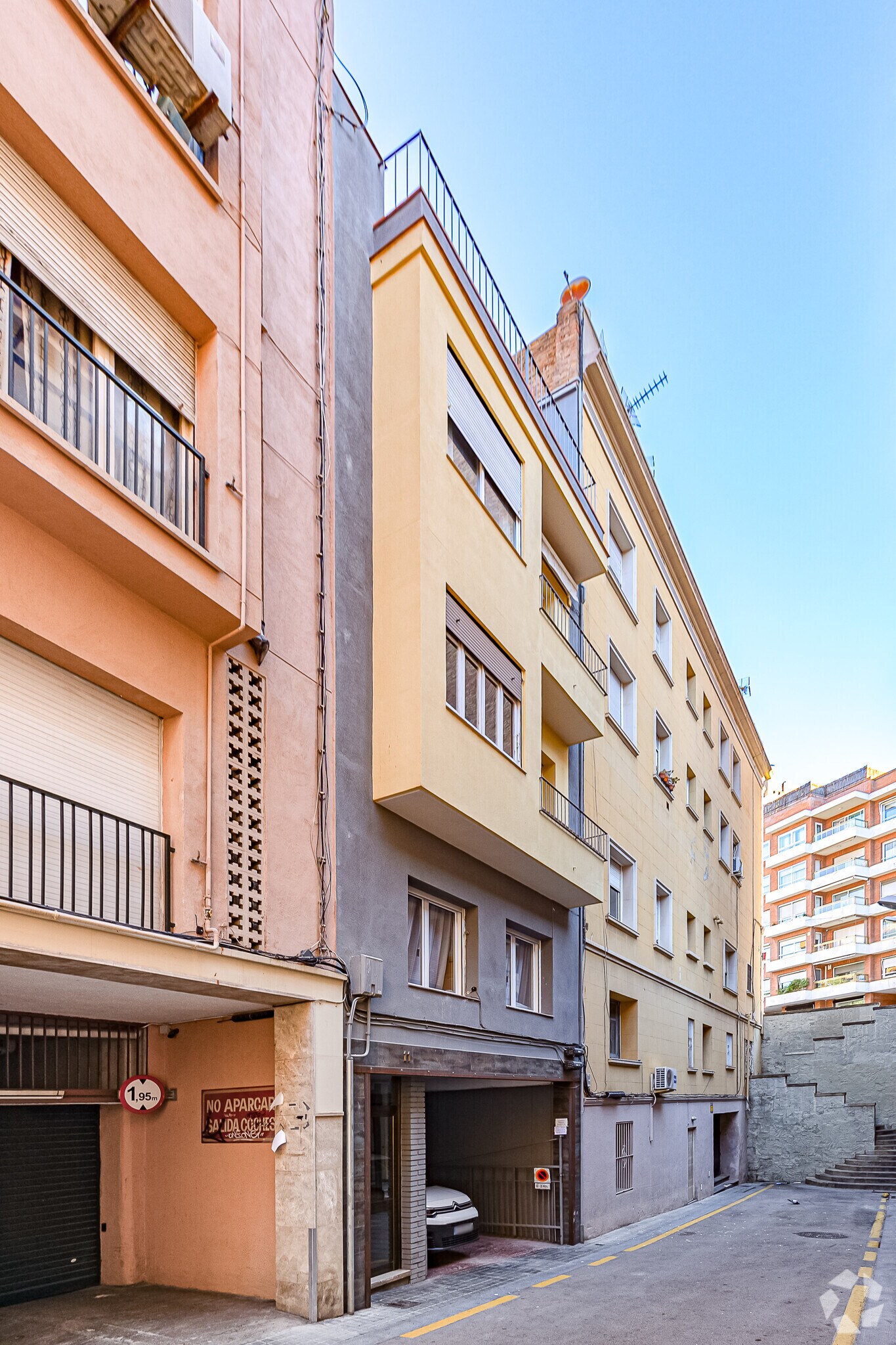 Build-to-Rent in Barcelona, Barcelona for sale Primary Photo- Image 1 of 3