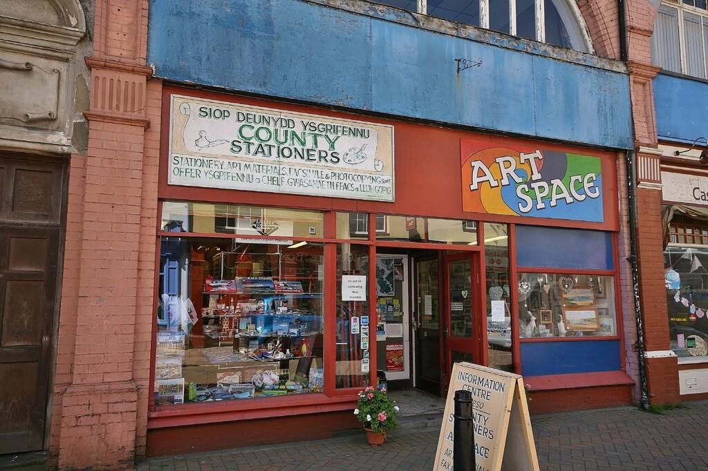 12-14 Stanley St, Holyhead for sale Primary Photo- Image 1 of 1