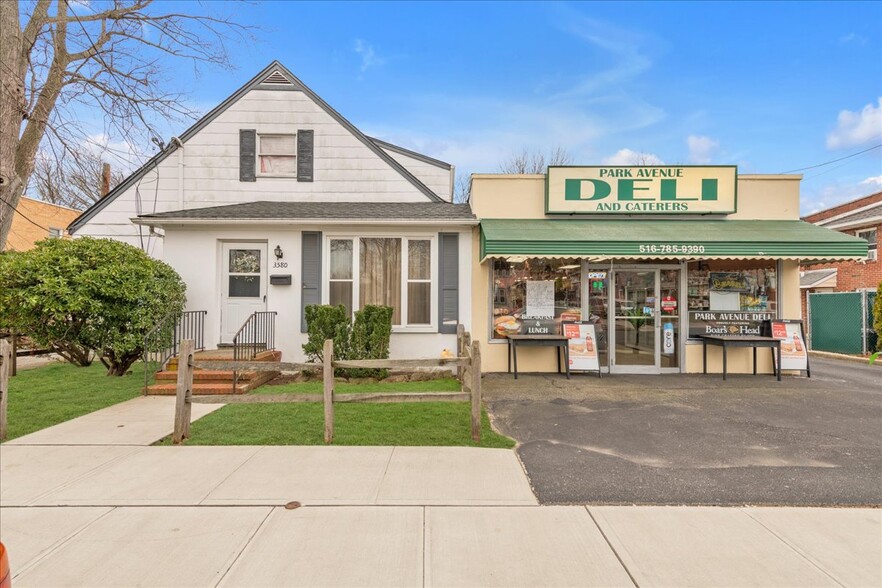 3580 Park Ave, Wantagh, NY for sale - Primary Photo - Image 1 of 1