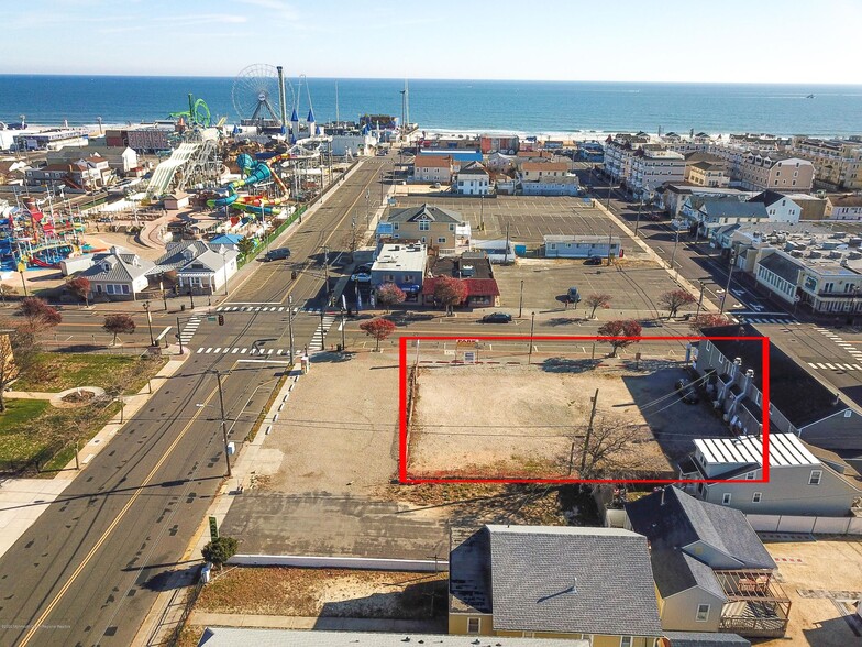 707 Boulevard, Seaside Heights, NJ for sale - Building Photo - Image 1 of 1