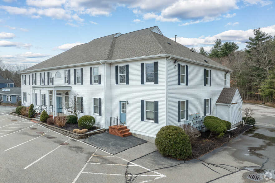 362 N Bedford St, East Bridgewater, MA for sale - Primary Photo - Image 1 of 1