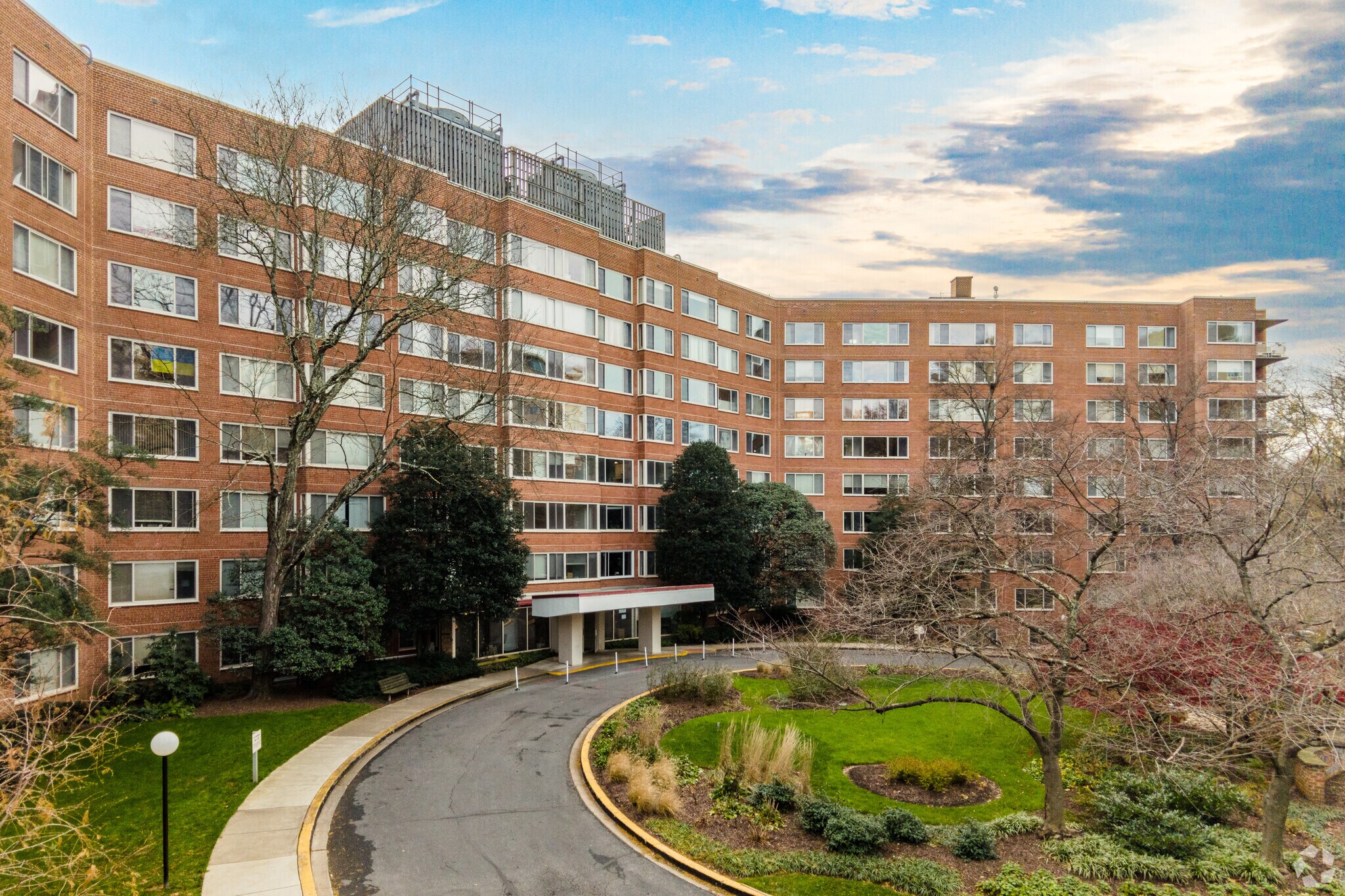 4000 Tunlaw Rd NW, Washington, DC for sale Primary Photo- Image 1 of 1