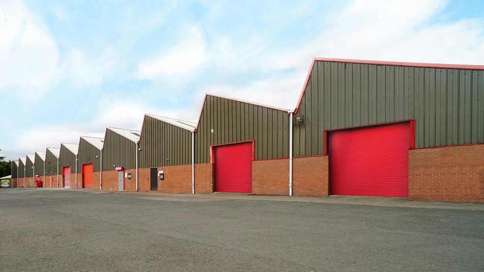 Wilson Pl, East Kilbride to rent - Building Photo - Image 2 of 20