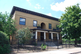 1802 11th Ave S, Minneapolis, MN for sale Building Photo- Image 1 of 26