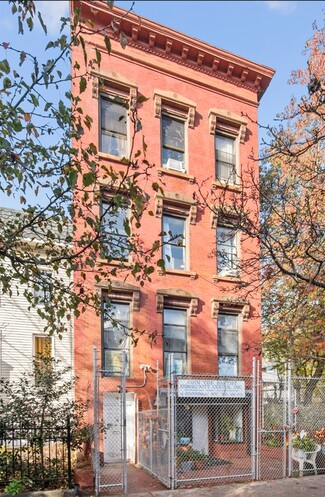 More details for 14 Stuyvesant Ave, Brooklyn, NY - Residential for Sale