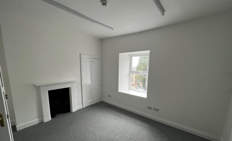 8 Fellside Rd, Whickham to rent Interior Photo- Image 1 of 1