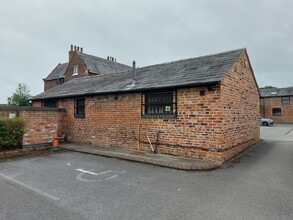 Cherry Tree Ln, Altrincham for rent Building Photo- Image 2 of 6