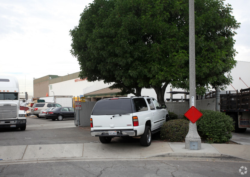 13700 Borate St, Santa Fe Springs, CA for sale - Primary Photo - Image 1 of 1