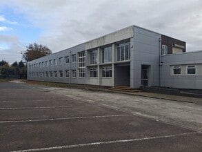 155 Humberstone Ln, Leicester to rent Building Photo- Image 2 of 2