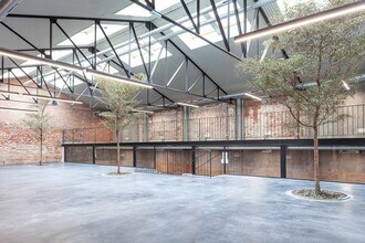 Office in Madrid, Madrid to rent Interior Photo- Image 1 of 9