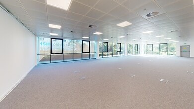 13 Gascoigne Rd, Barking to rent Matterport 3D Scan- Image 1 of 16