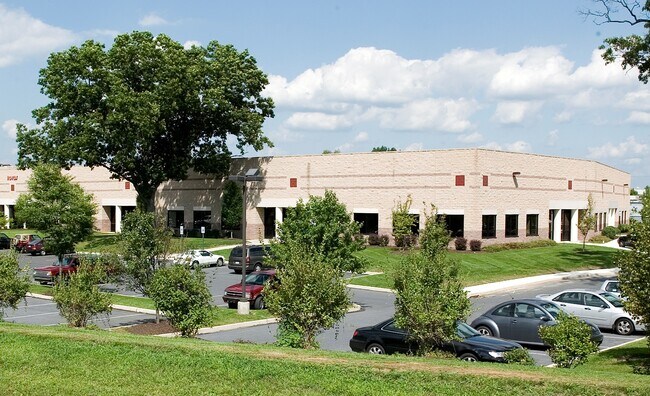 More details for 272 Brodhead Rd, Bethlehem, PA - Light Industrial to Rent