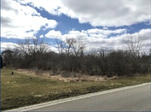 Lake County, IL Residential Vacant Lot portfolio of 5 properties for sale on LoopNet.co.uk Building Photo- Image 1 of 2