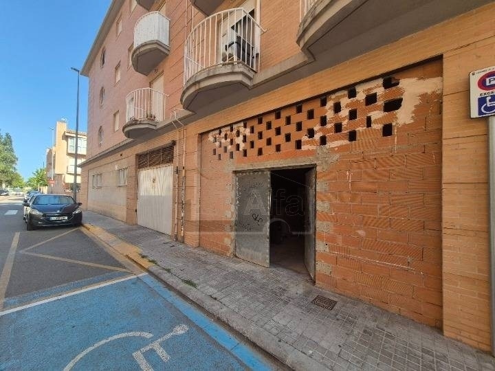 Retail in La Pobla de Farnals, Valencia to rent Floor Plan- Image 1 of 12