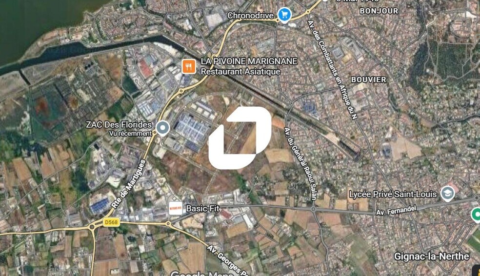 Industrial in Marignane for sale - Building Photo - Image 2 of 5