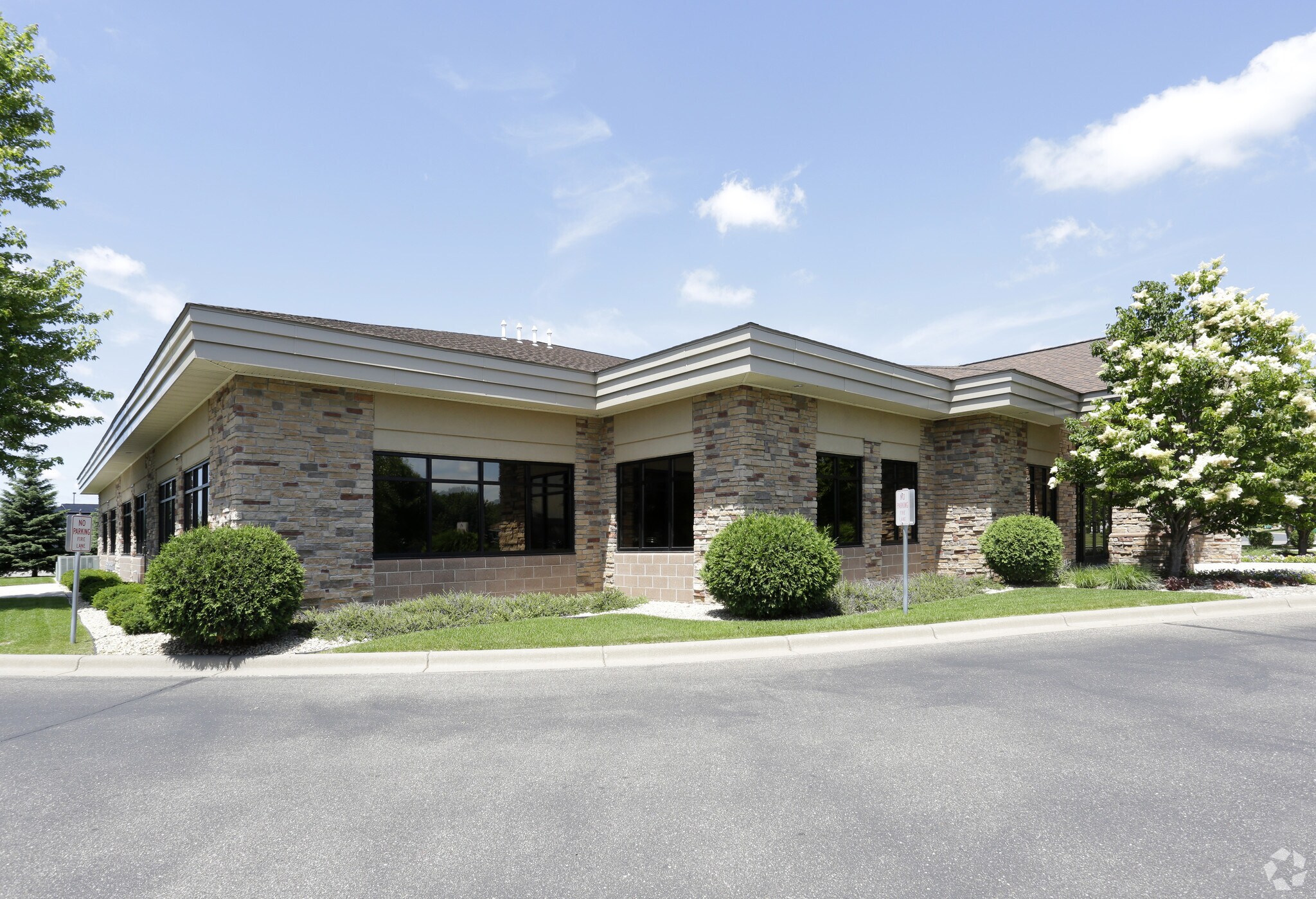 3340 Northdale Blvd NW, Coon Rapids, MN for sale Primary Photo- Image 1 of 1