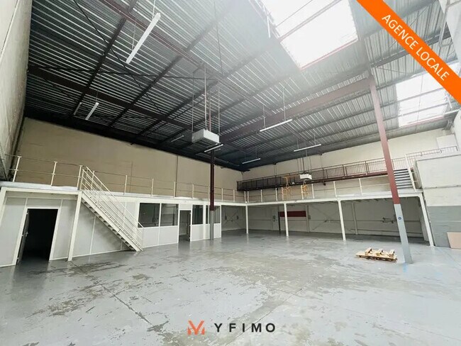 Location Local d'activités 634 m²